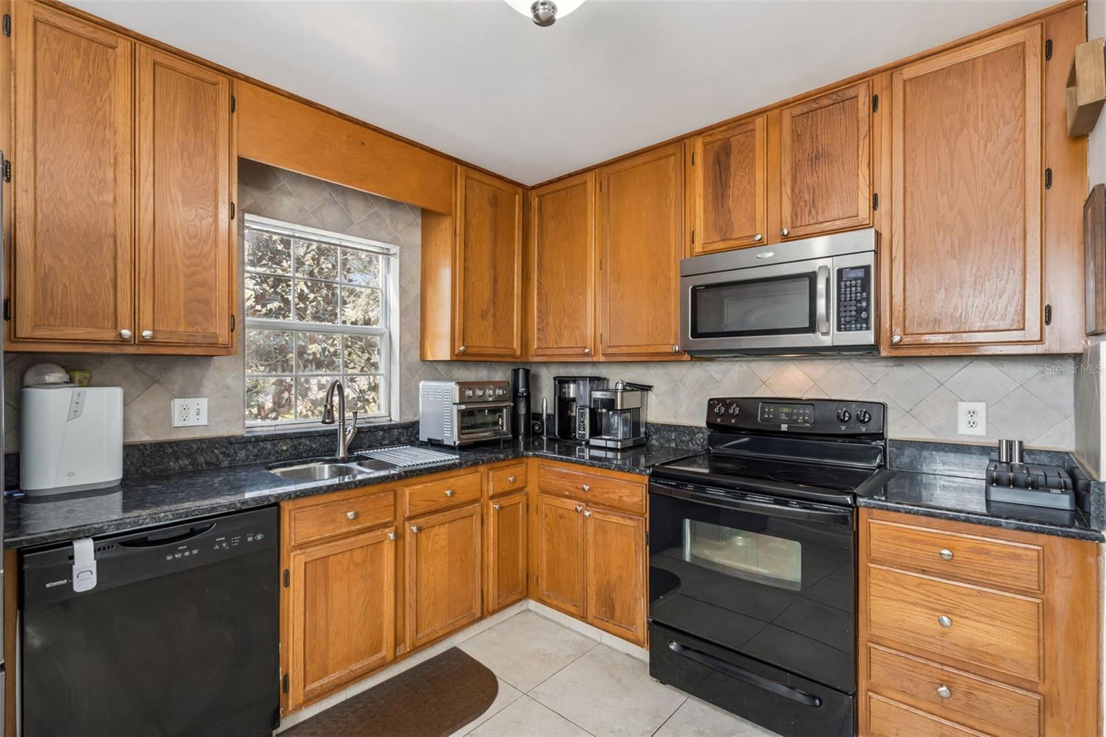 8201 Olympia Court 8201
