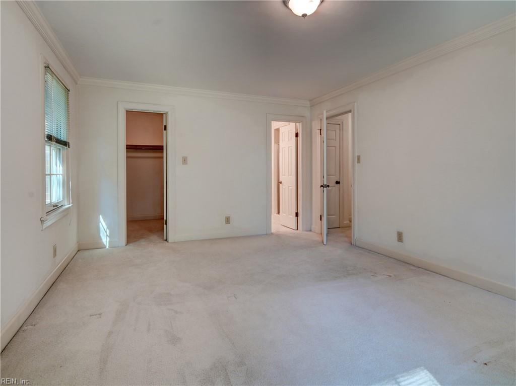 3017 Lord Bradford Court