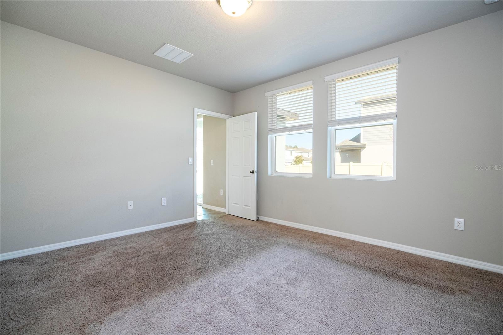 874 Rivers Crossing Street