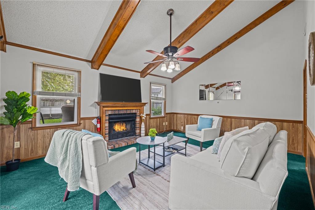 1284 Hillock Crossing, Virginia Beach, VA 