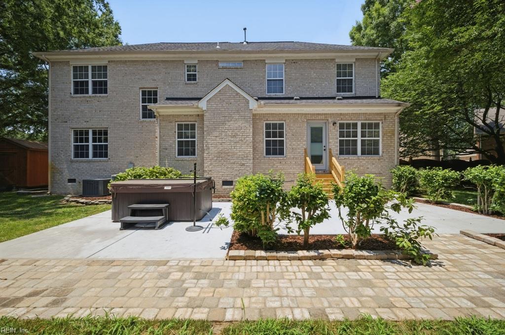 707 River Gate Court