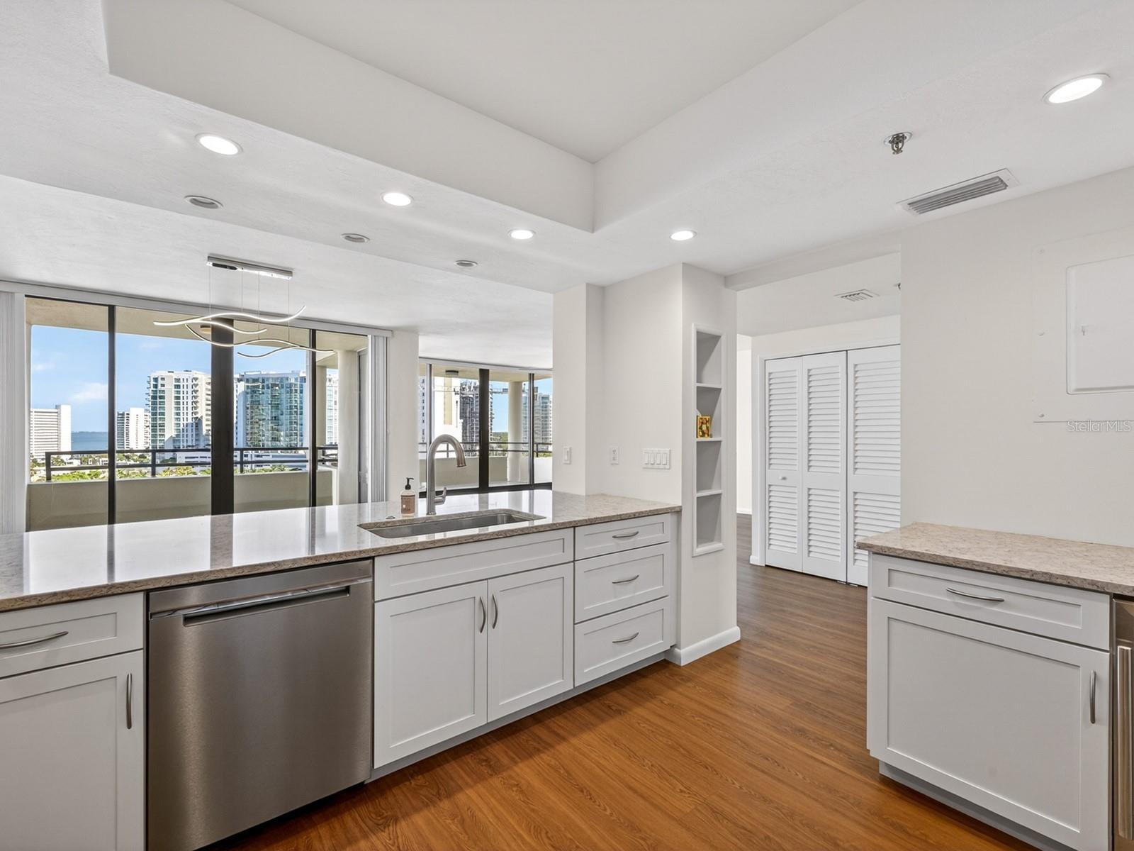 1255 N Gulfstream Avenue 1101