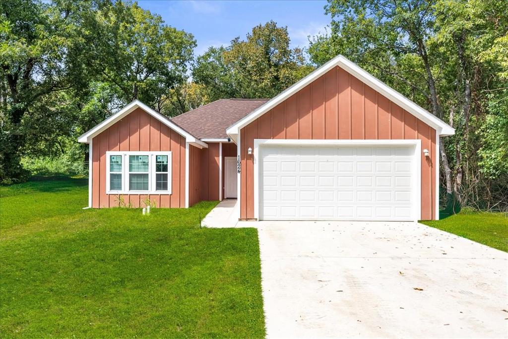 1624 E Collin Street