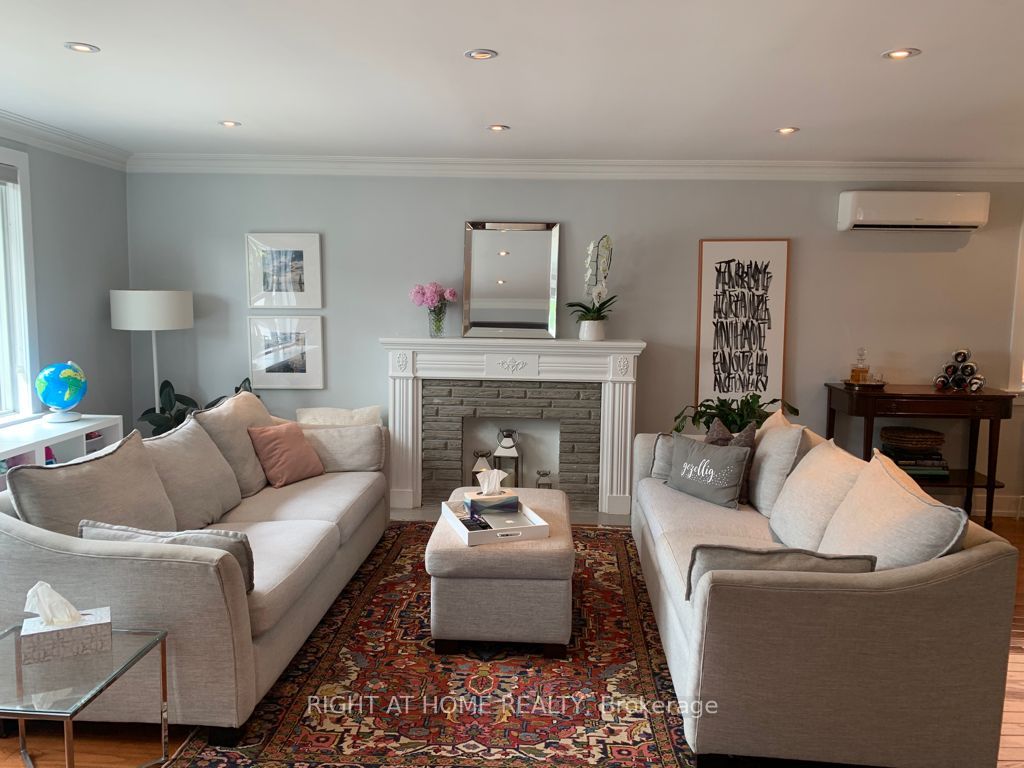 576 Davenport Rd Main