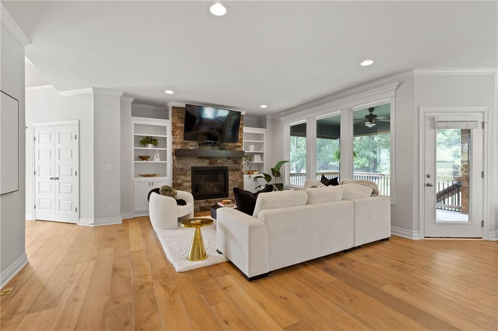 9778 Apple Blossom Lane