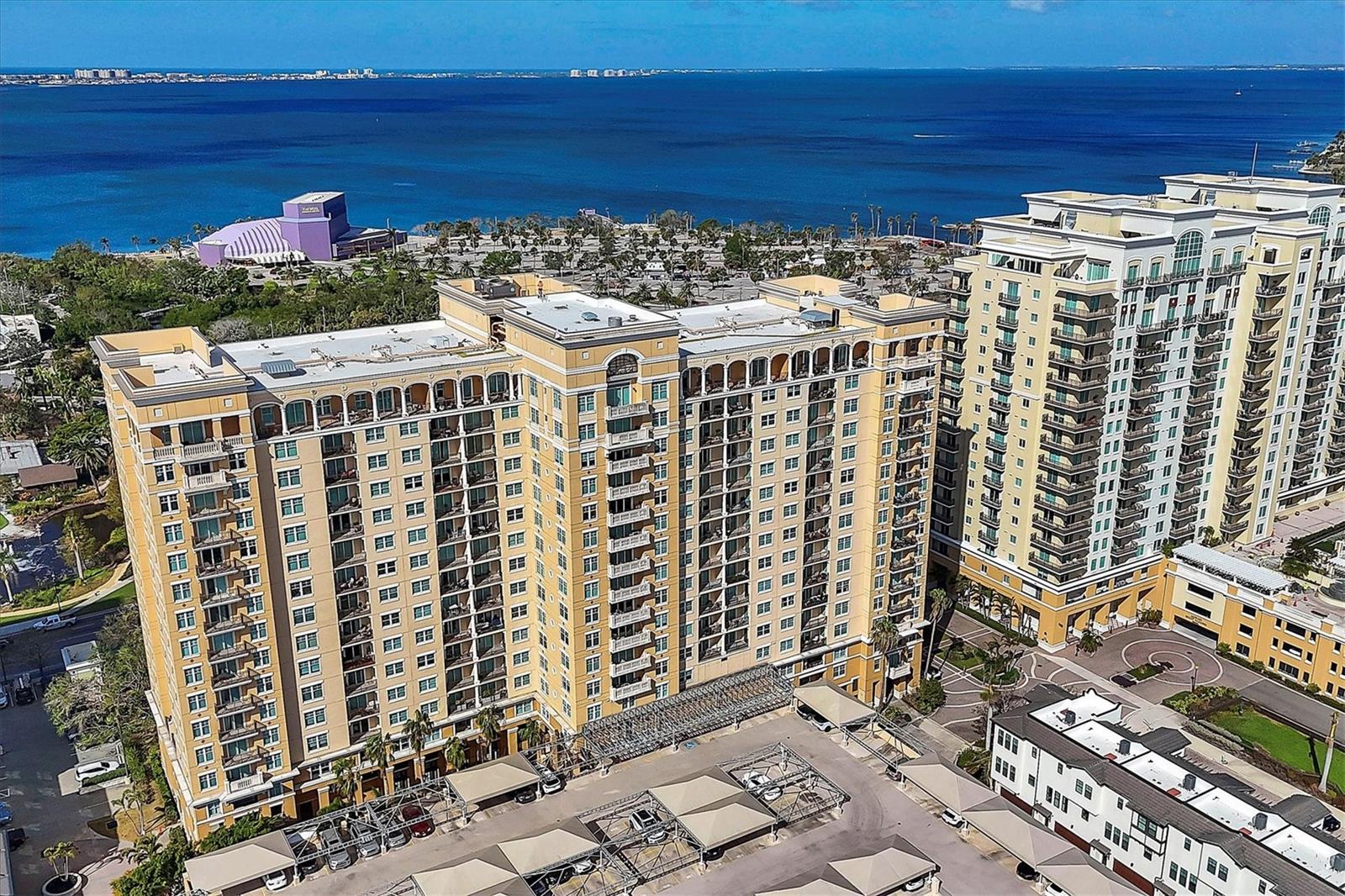 750 N Tamiami Trail PH6
