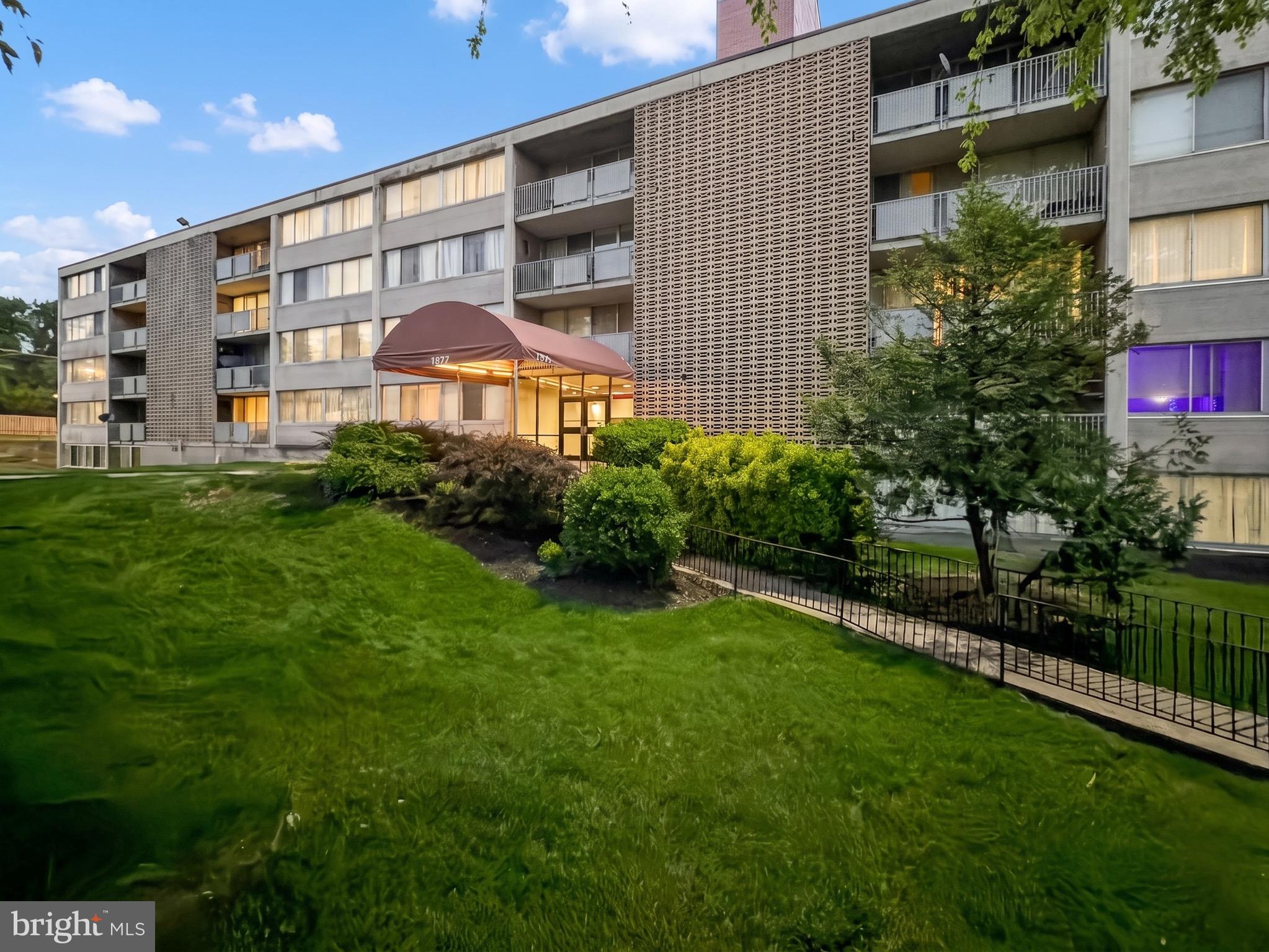 1822 Metzerott Road 401