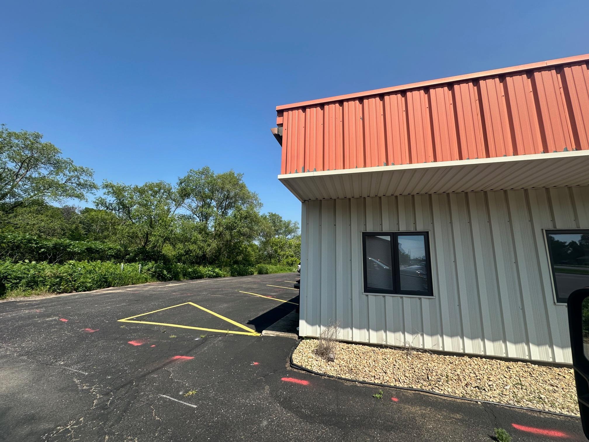 235 E Cedar Street 101