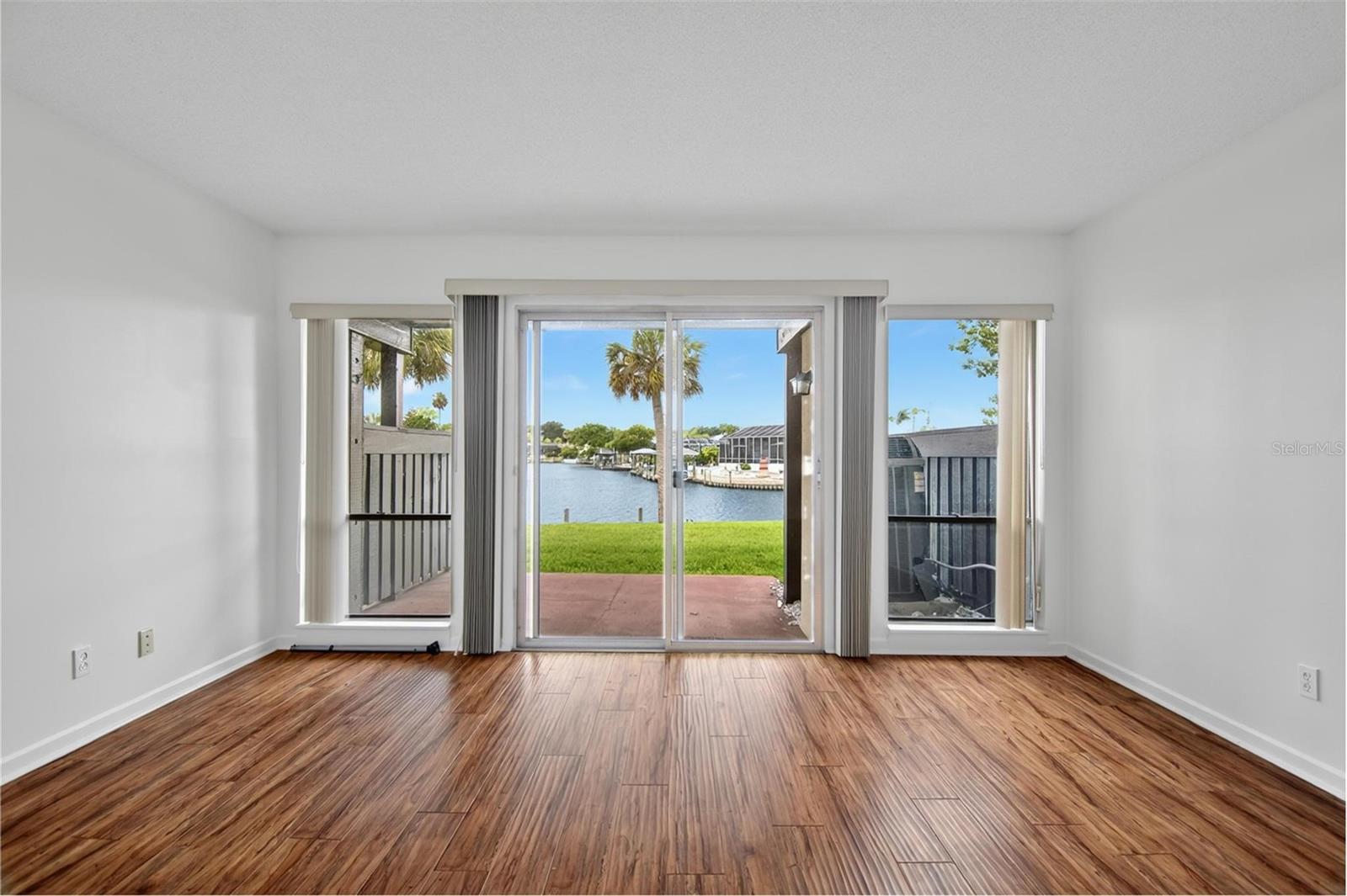 44 Club House Drive 106