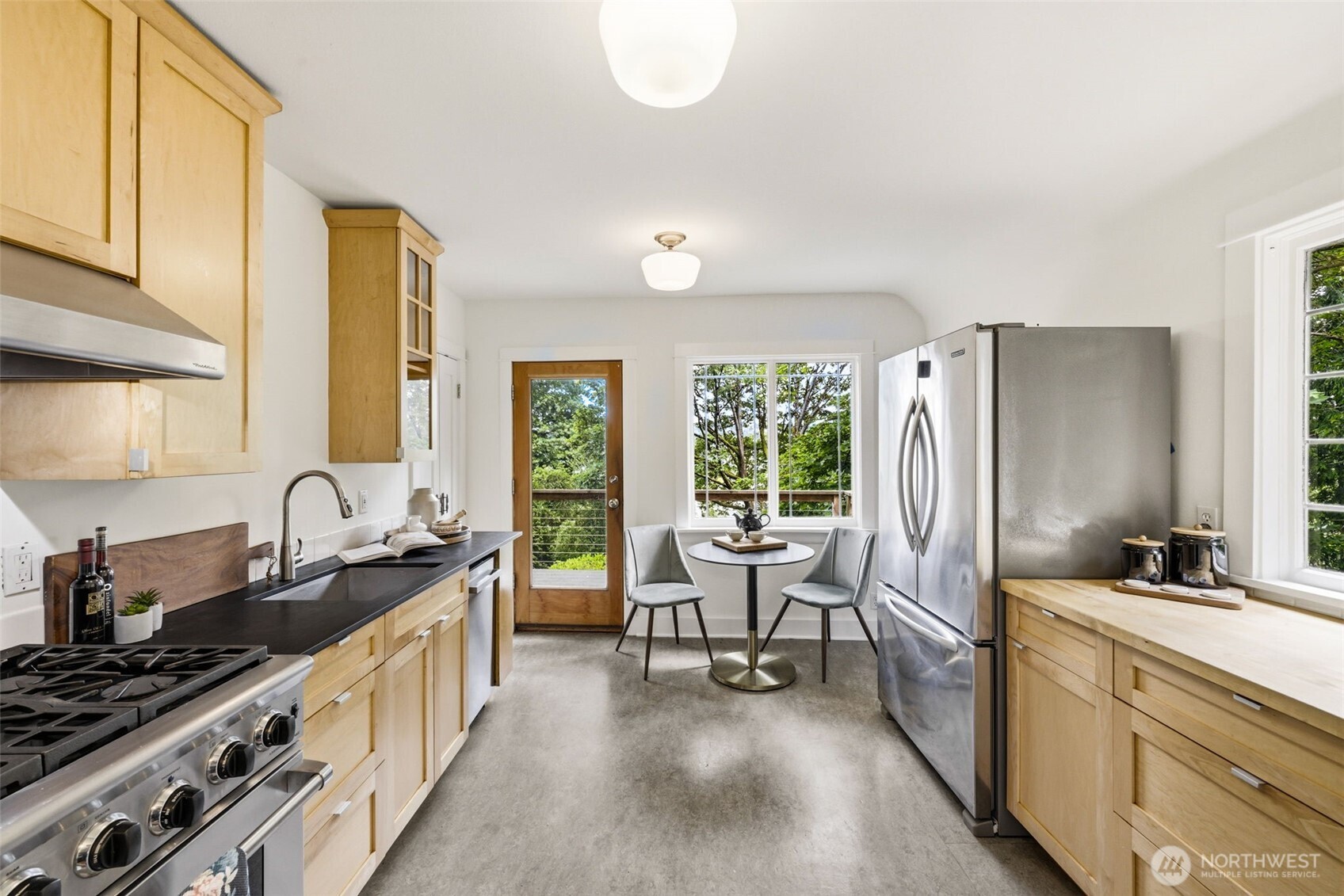 421 N 40th Street