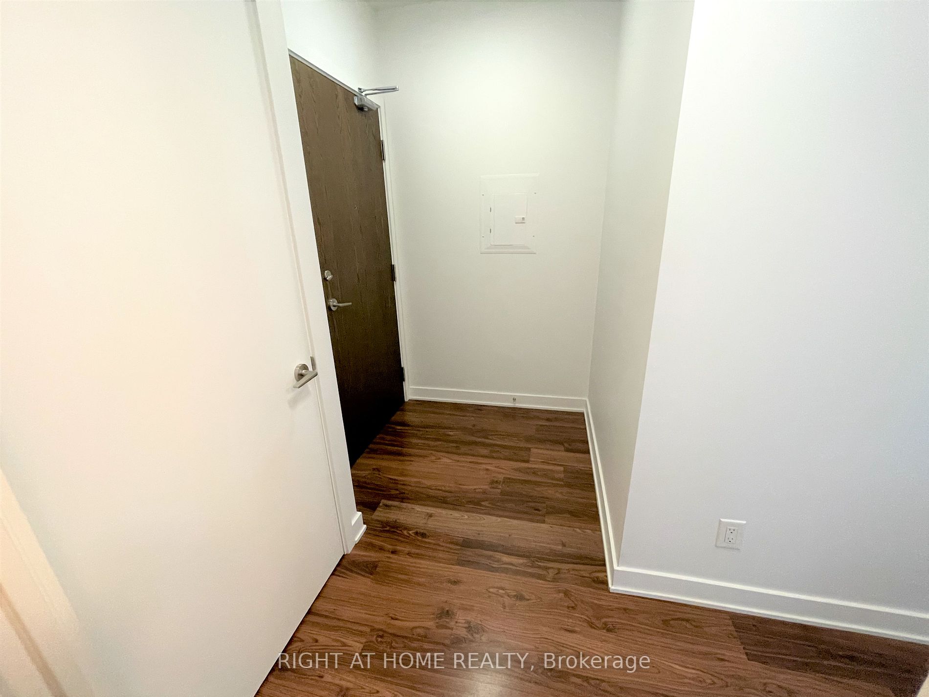 260 Sackville St 312