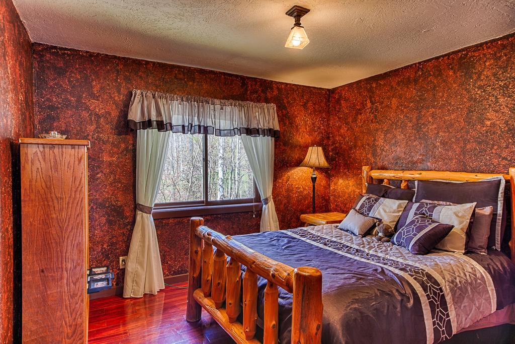 27280 Westward Ho Street