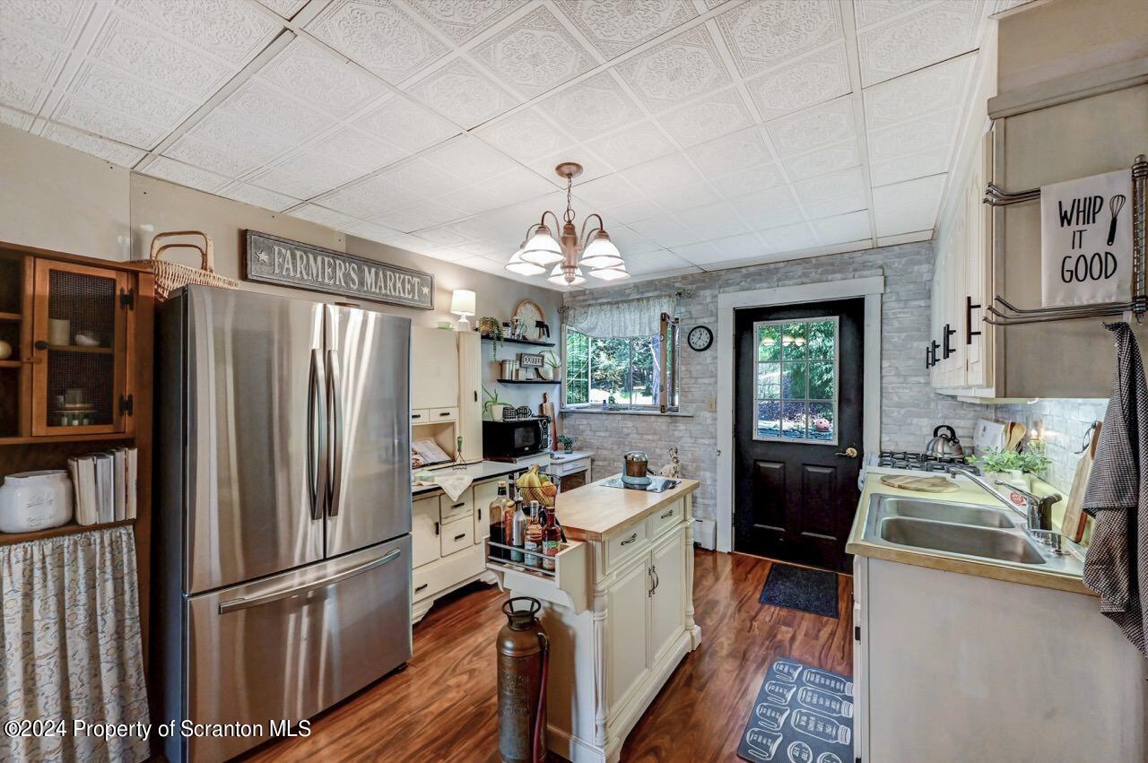 332 Grinnell Road