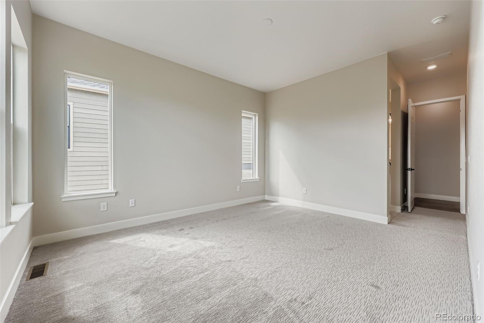 2165 Grayside Circle