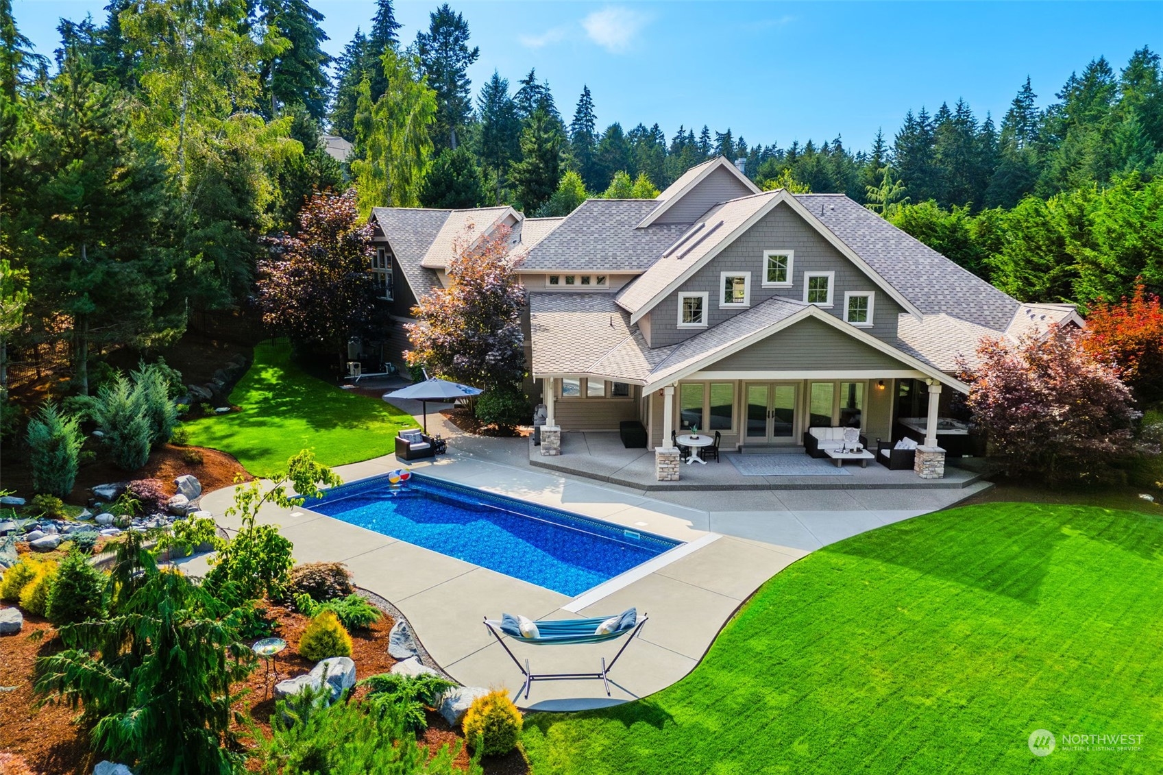 809 6th Lane