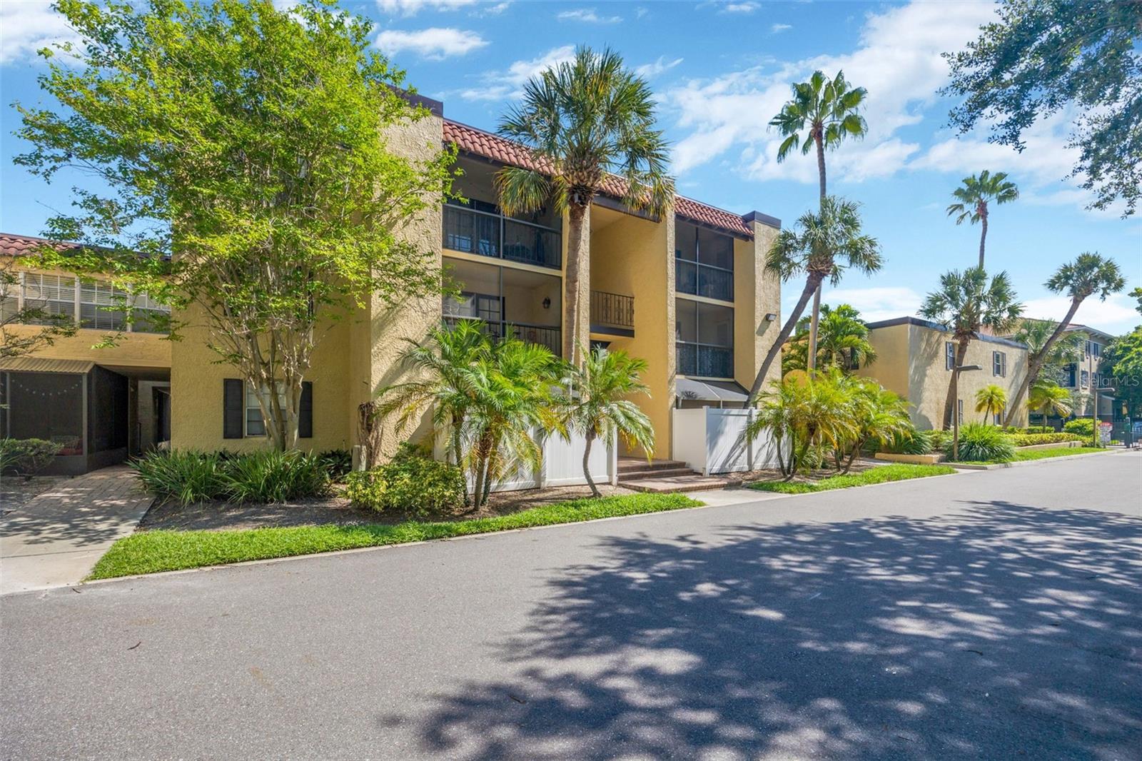 One or more photo(s) has been virtually staged. Downtown living without living downtown!

Located mere minutes from this home are all of the things that define convenience for downtown Tampa! The Tampa Riverwalk, the Tampa Bay Lightning stadium, the Florida Aquarium, University of Tampa and the Oxford Exchange just to name a few!
In addition to being centrally located, this gated community is perfect for anyone who likes to bike, run or walk by the water as it’s not directly on the water but it is - water adjacent (see map)!!
This condo was also renovated within the last year and boasts many newer upgrades: brand new oven, microwave, dishwasher, refrigerator, and water heater. New lower wood cabinets, new counter tops and new bamboo flooring. The walk in closet awaits your personal configuration for your specific needs as does the linen closet. This one bedroom, one bath comes complete with a kitchen, living room, bedroom and dining area. The french doors from the living room lead out to the screened in lanai which is where your laundry room is located. Walk out the screen door on the lanai and a few steps puts you in the fitness center. and on the other side of the fitness center is the pool. Rounding out the features and amenities for the community are the car wash, clubhouse, community mailboxes, dog park and gated entrance and exit.
In addtion to proximity to Channelside and the Westshore Mall, International Mall, and the airport you also have easy access to the roads that lead to Clearwater Beach, St Pete Beach, St John's Pass, the Tampa Bucs Stadium, the Rays Ballpark and much more! This home truly allows it's owner to enjoy all of the amazing experiences unique to the Tampa Bay and surrounding areas!

Although property is located in a flood zone the HOA includes Flood insurance.