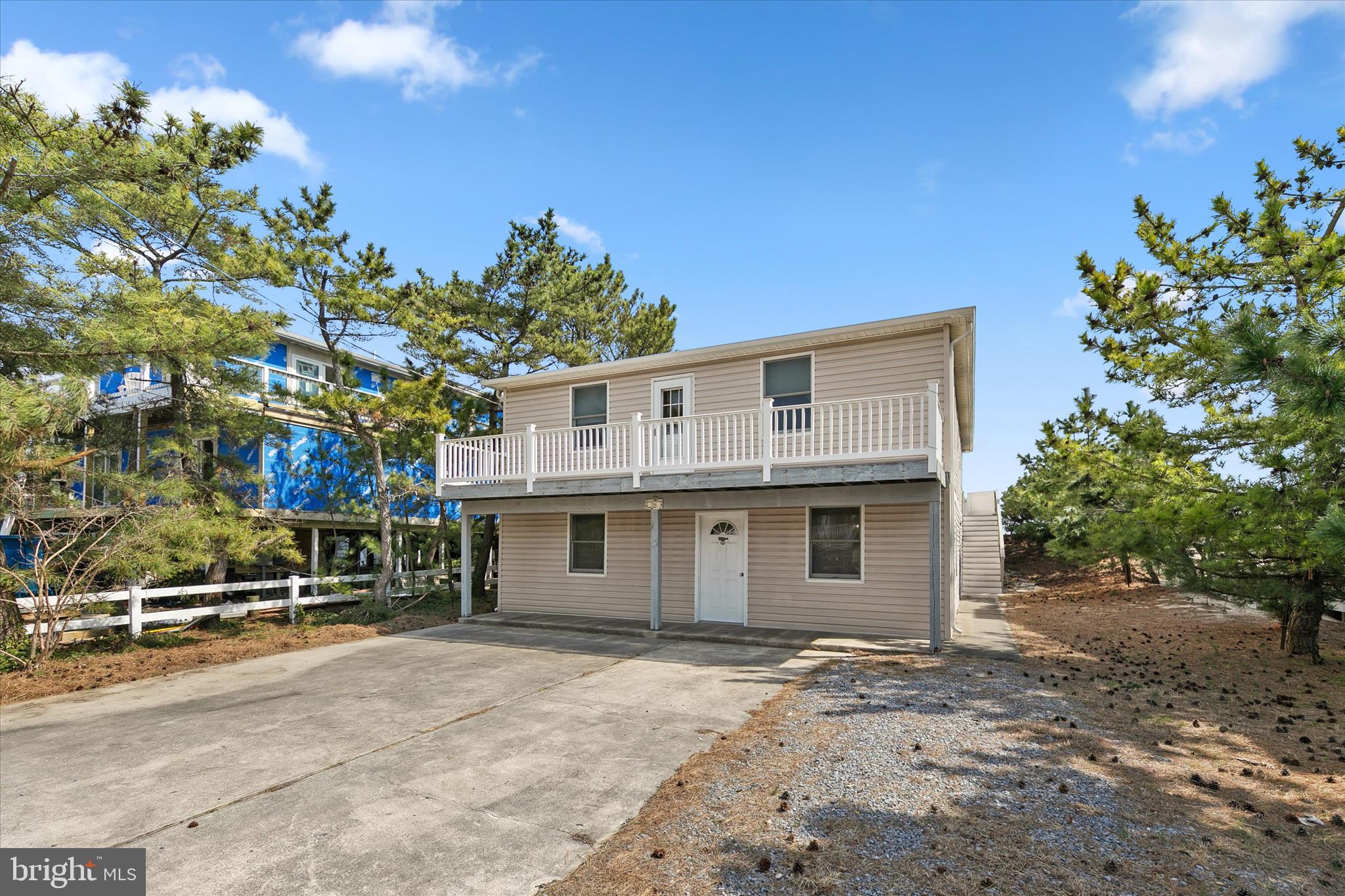 36 Dune Rd  