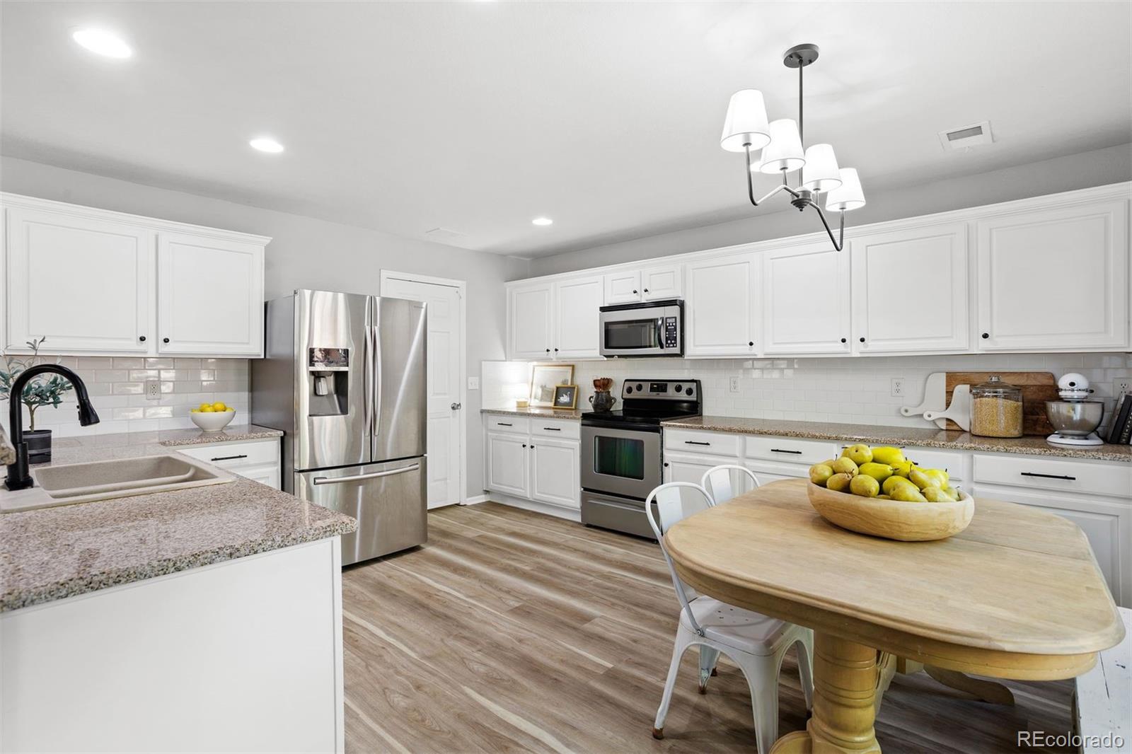 2339 Quartz Street