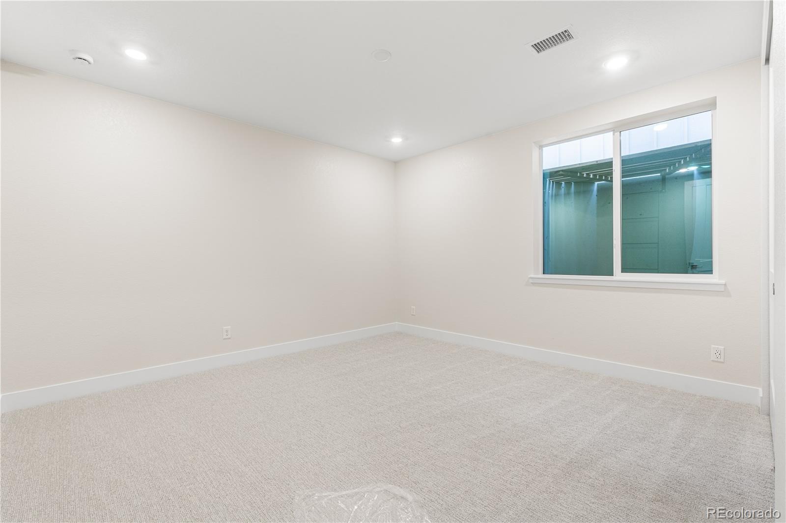 6469 Still Pine Circle