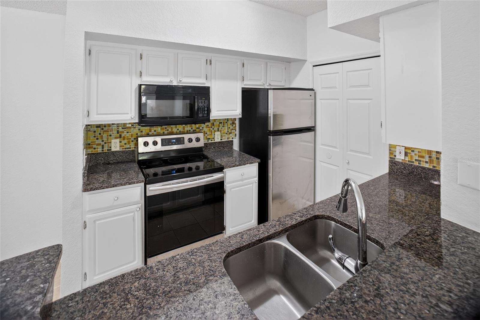 13003 Plantation Park Circle 1323
