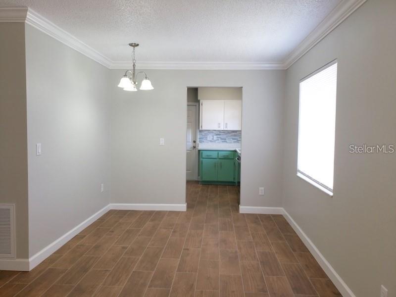 1104 28th Avenue W B