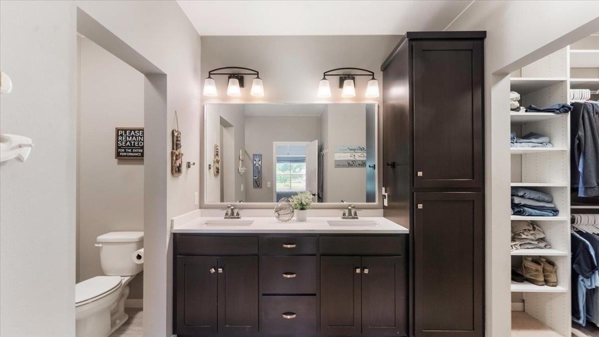 1905 Sandstone Court