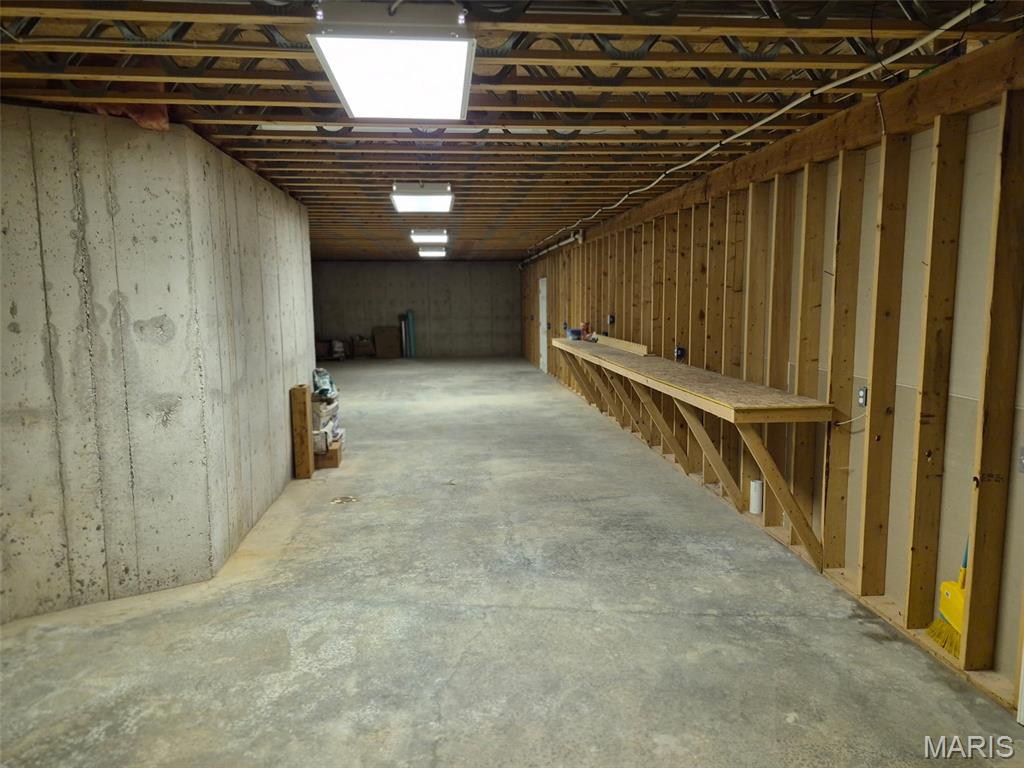 58079 Dow Trail