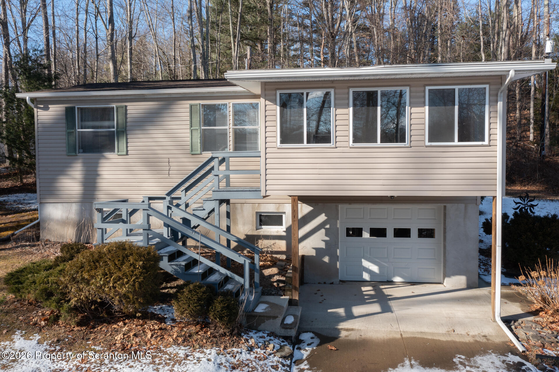 13 Hillside Drive Drive