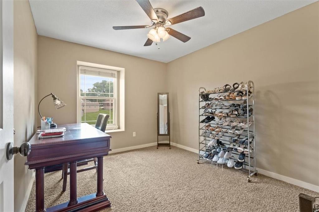 5016 N Wheeling Avenue