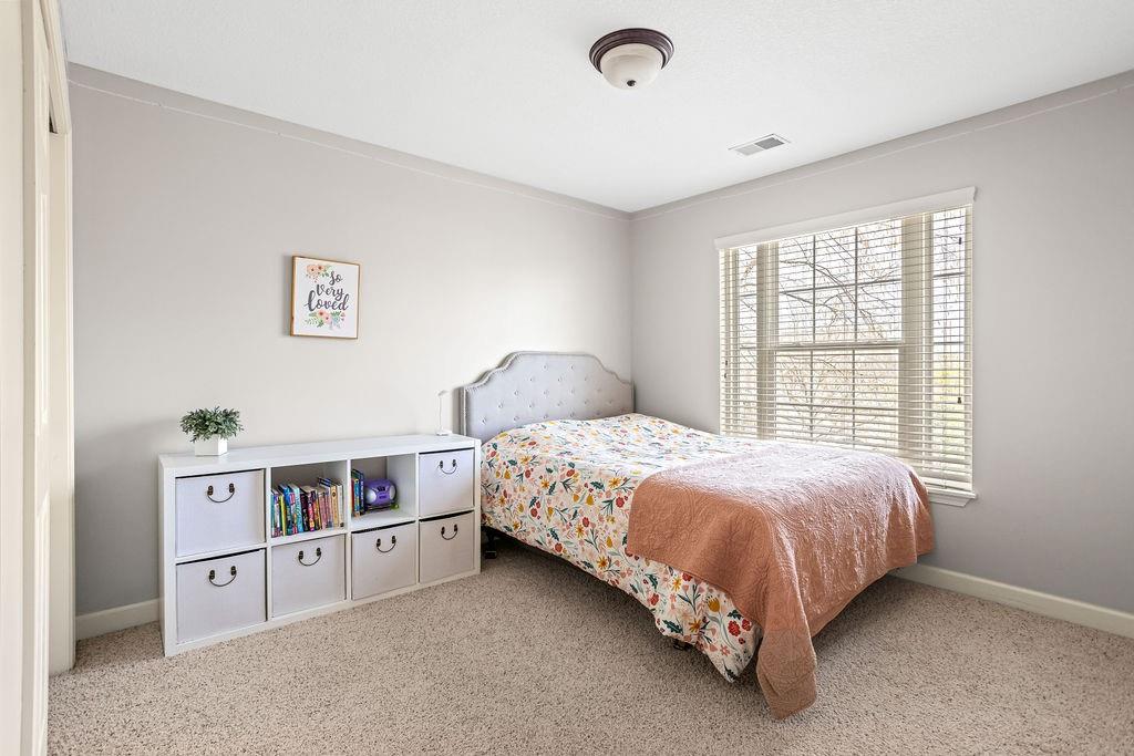 9709 N Farley Avenue