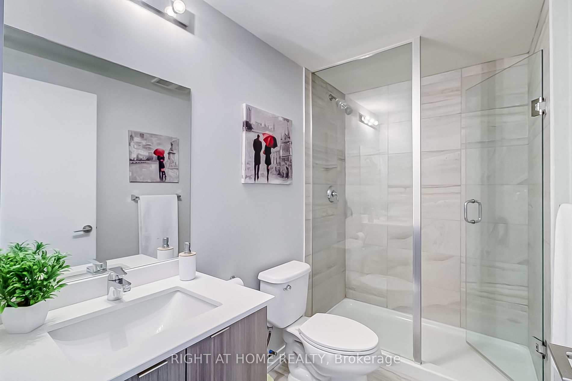 3237 Bayview Ave 1105