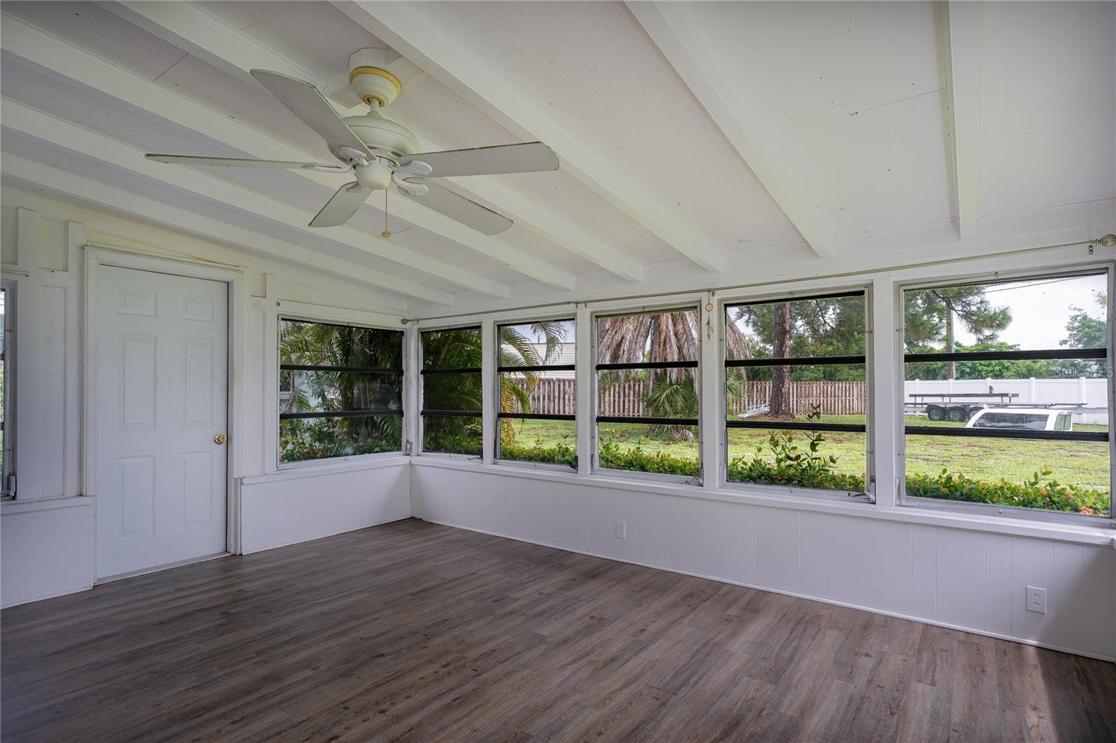 1225 Casabella Drive