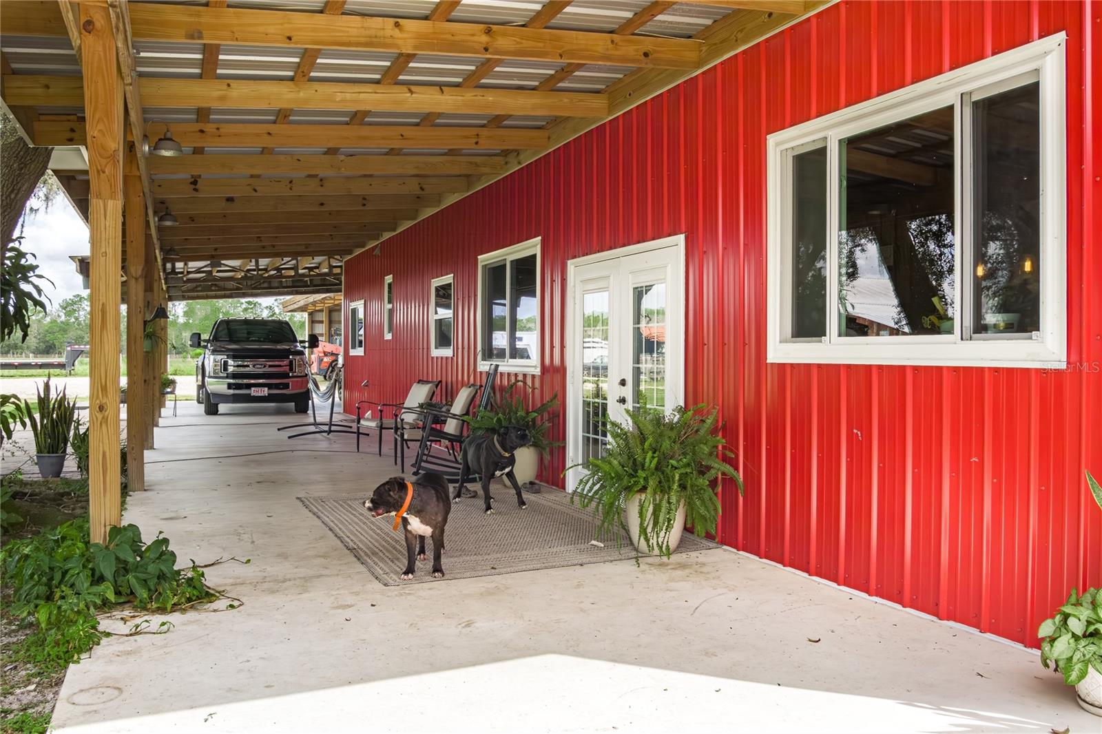 1126 & 1144 County Road 665