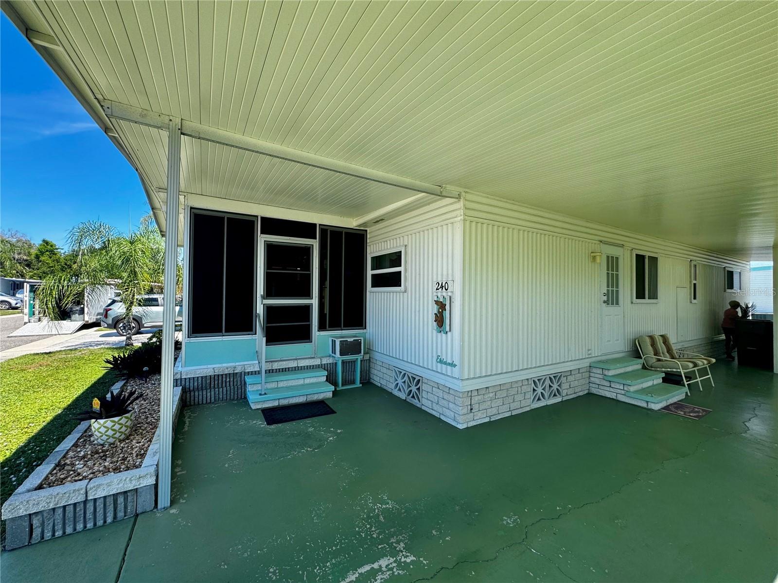 5619 Bayshore Road 240