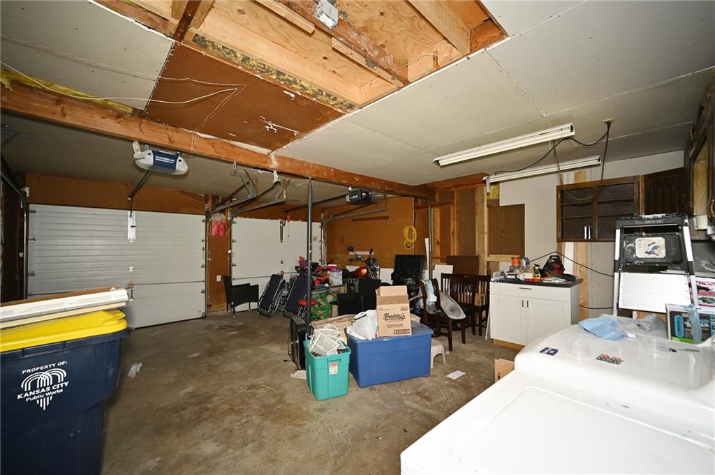 5142 N Corrington Avenue