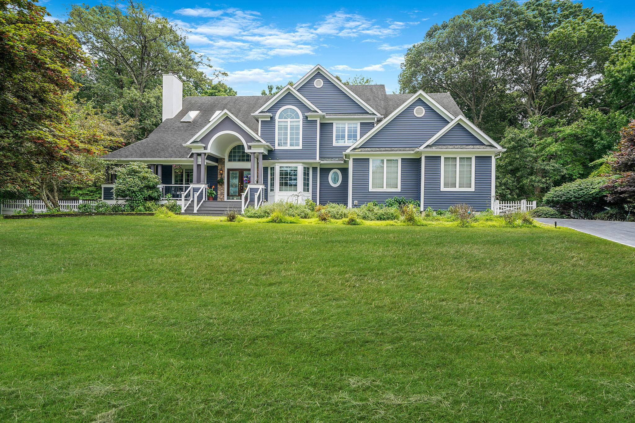 12 Griffen Court