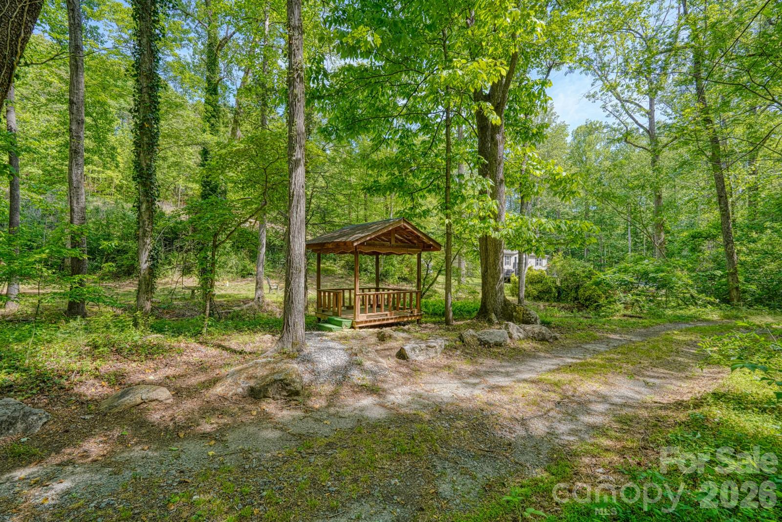 123 Little Rock Way