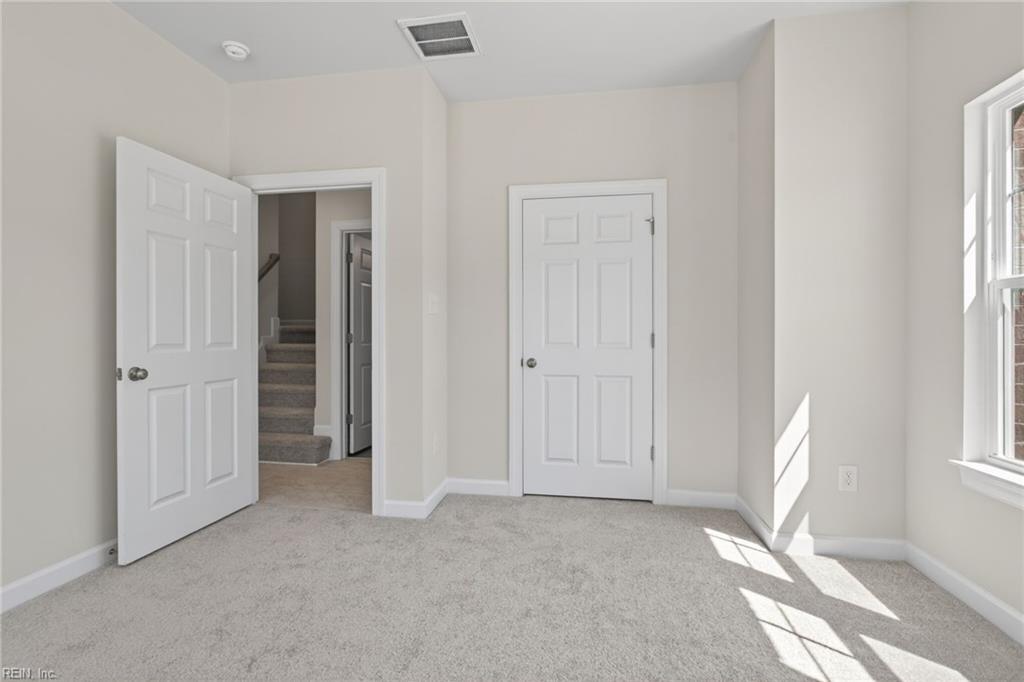 615 Commonwealth Drive