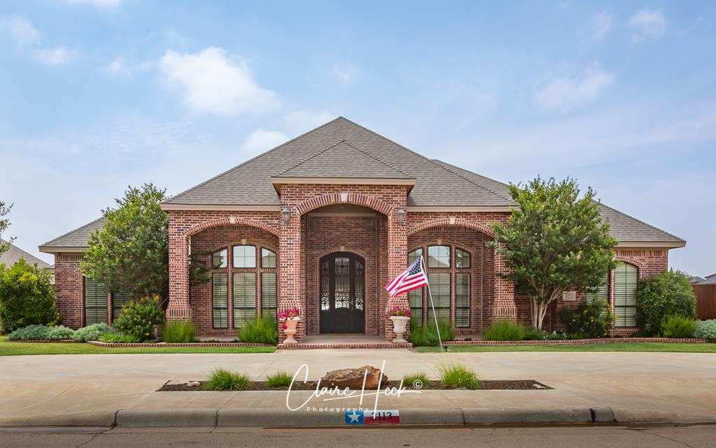 Beautiful one owner home on a quiet cul de sac in grassland west. Huge lot with 2 yards and outdoor kitchen. Gourmet kitchen with great space and a wet bar. Wonderful living space with a separate den for the kids. Amazing storage.