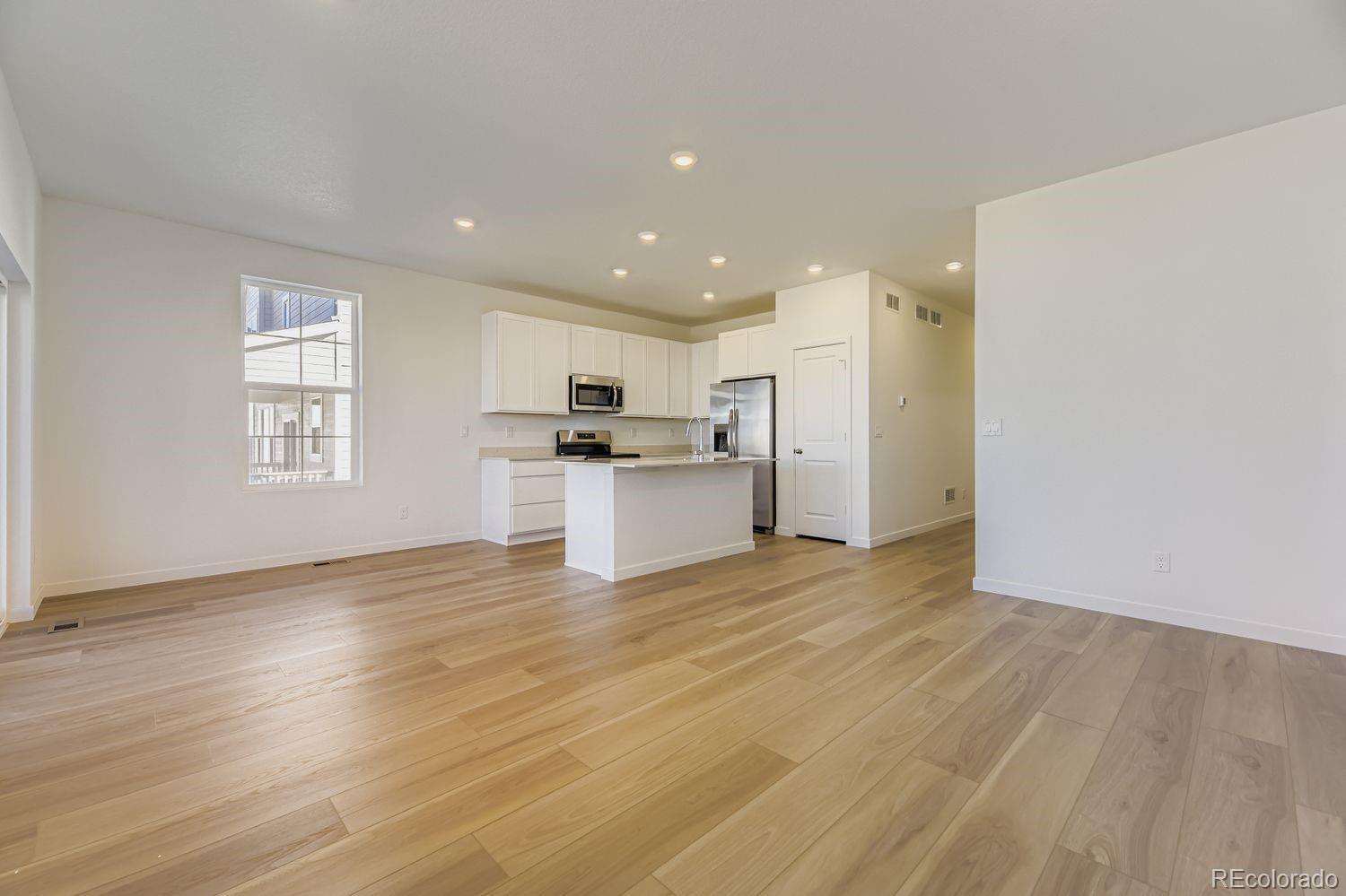 39847 Bradley Street