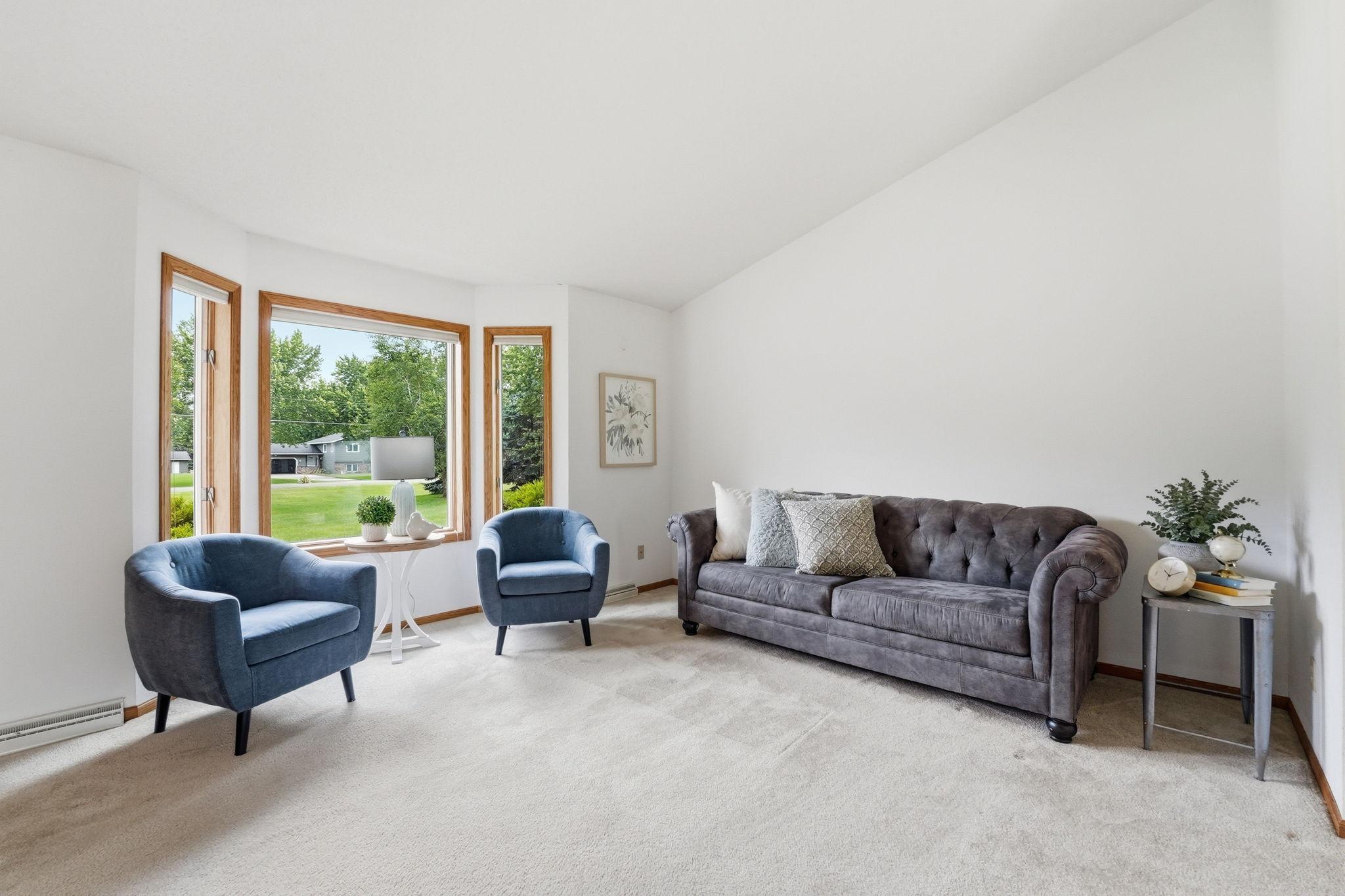 1850 E 49th Street SE