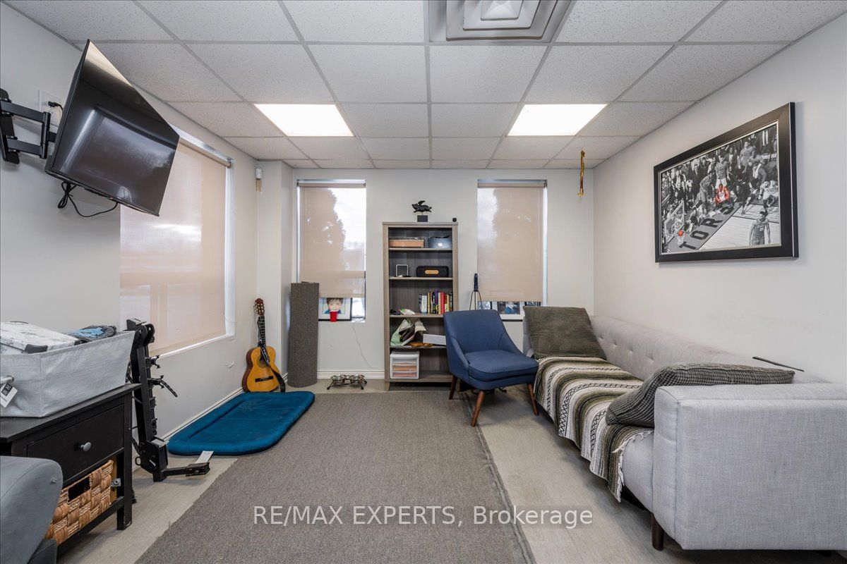 75 Welham Rd