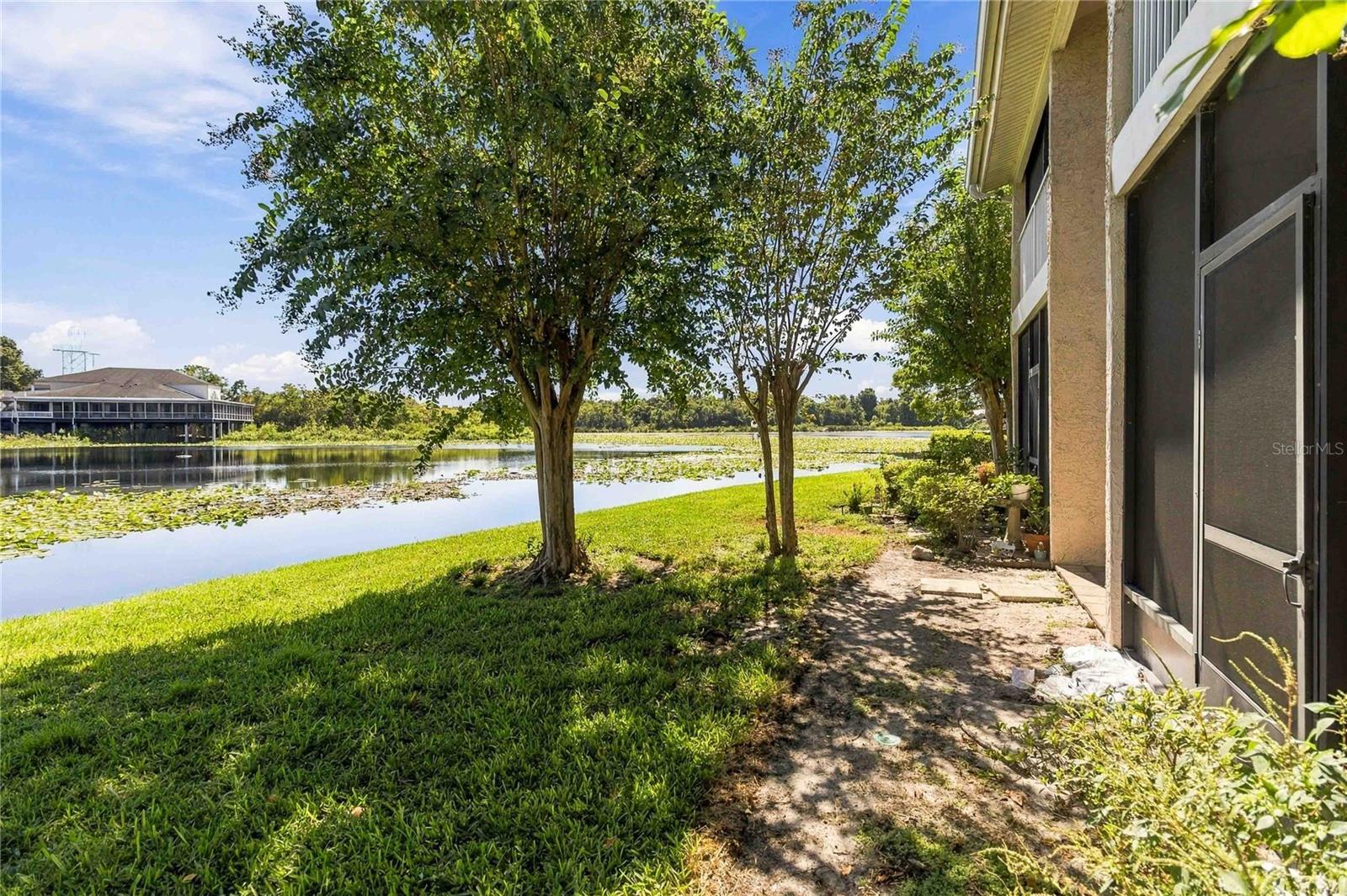 185 N Pearl Lake Causeway 110