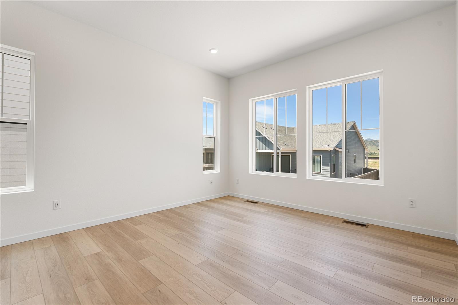 11126 Amber Light Circle