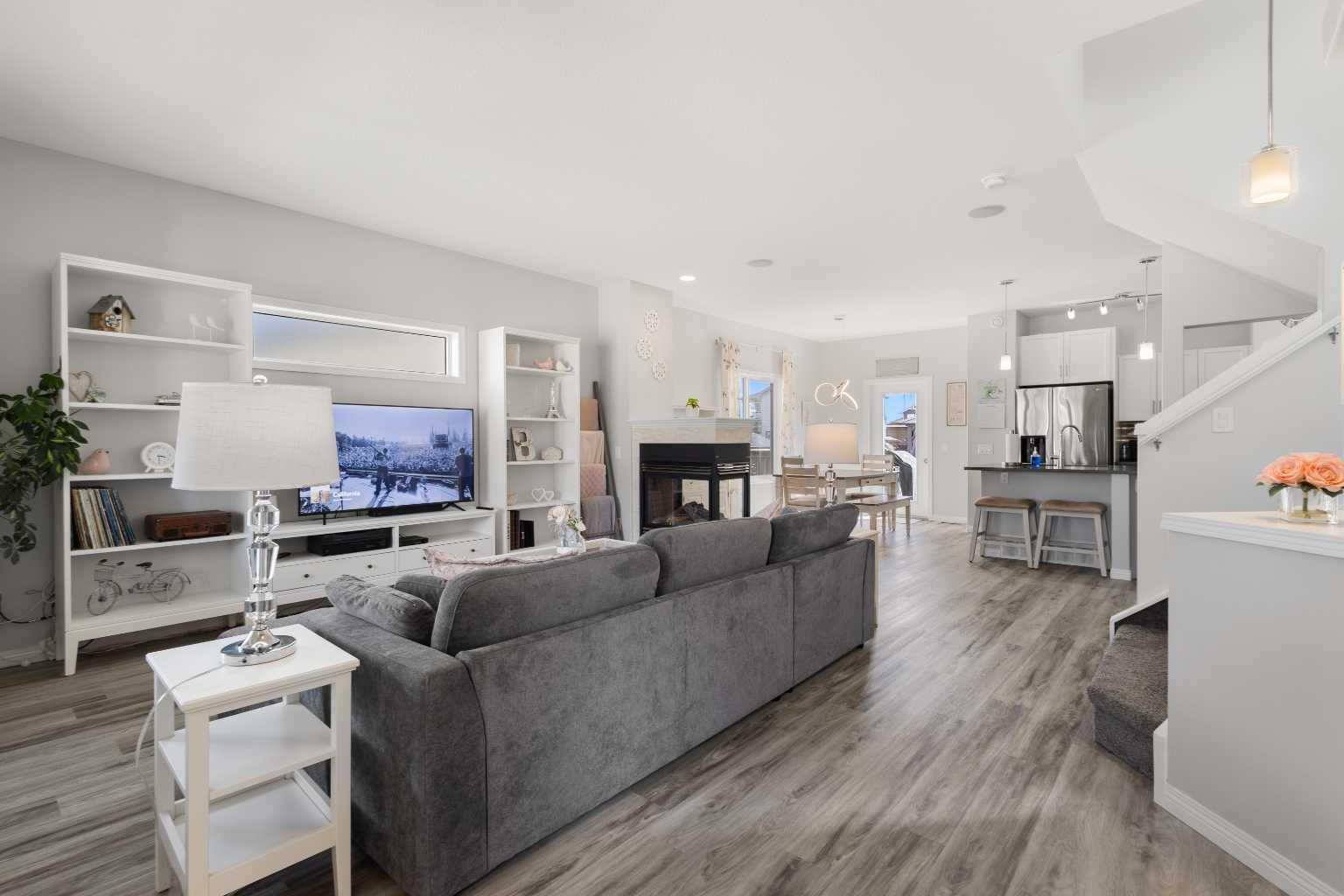 15 Skara Brae Close
