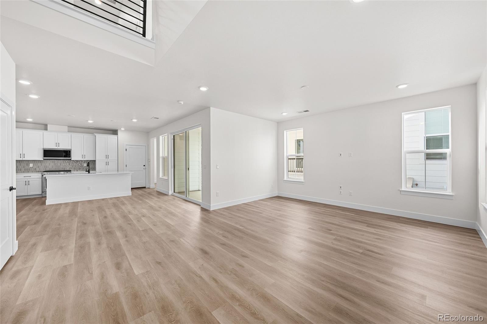 8735 Whiteclover Street