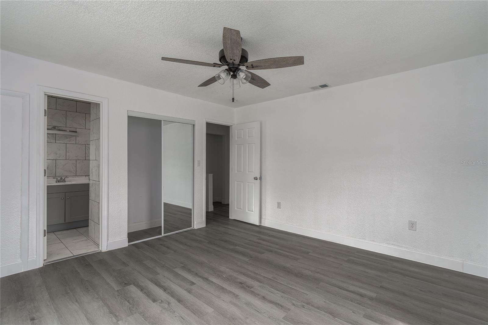 332 48th Street Court W