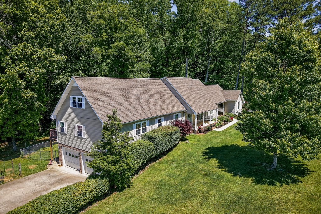 2246 Hidden Cove Rd