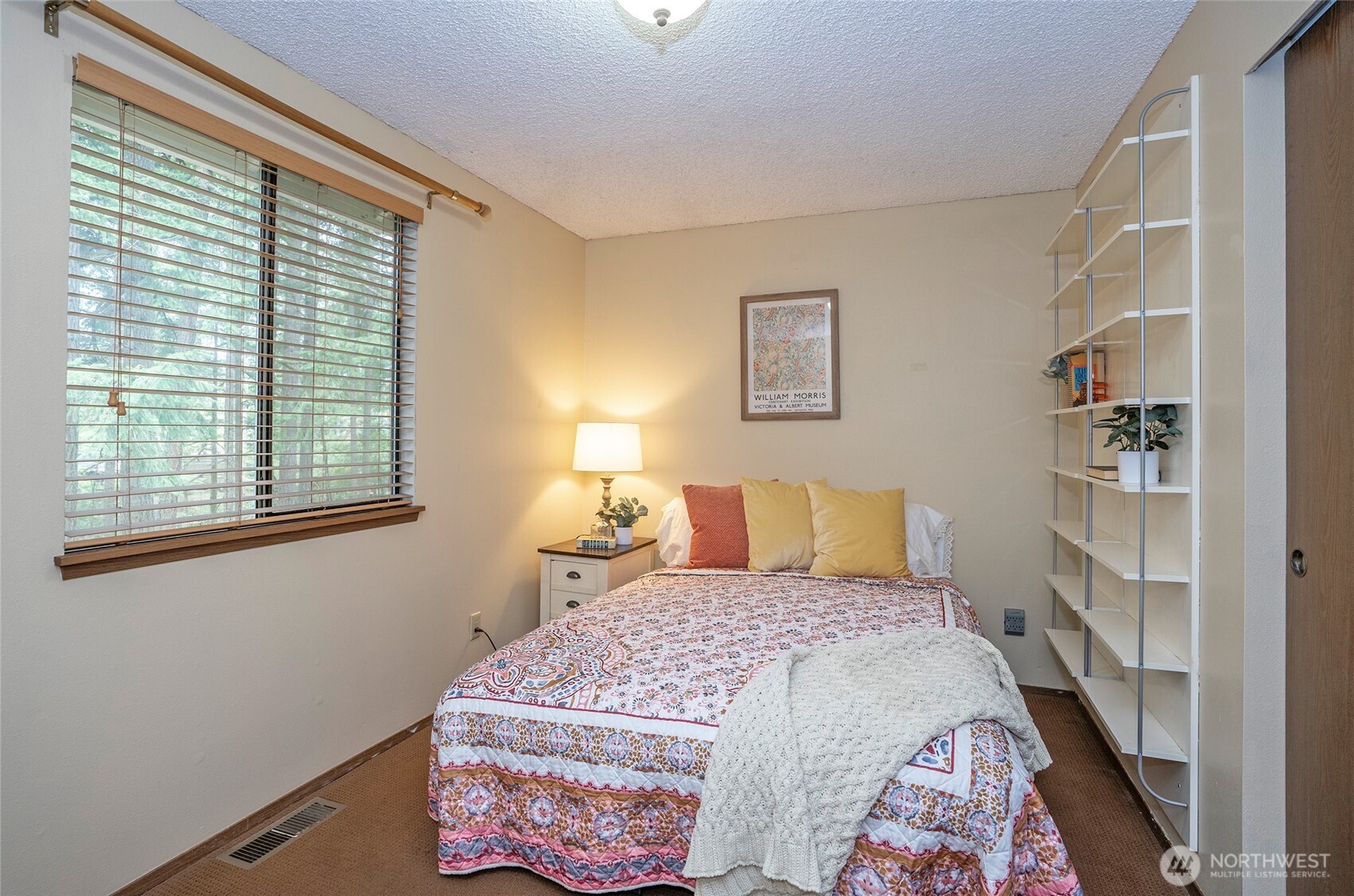 5501 NW Glenn Firs Lane