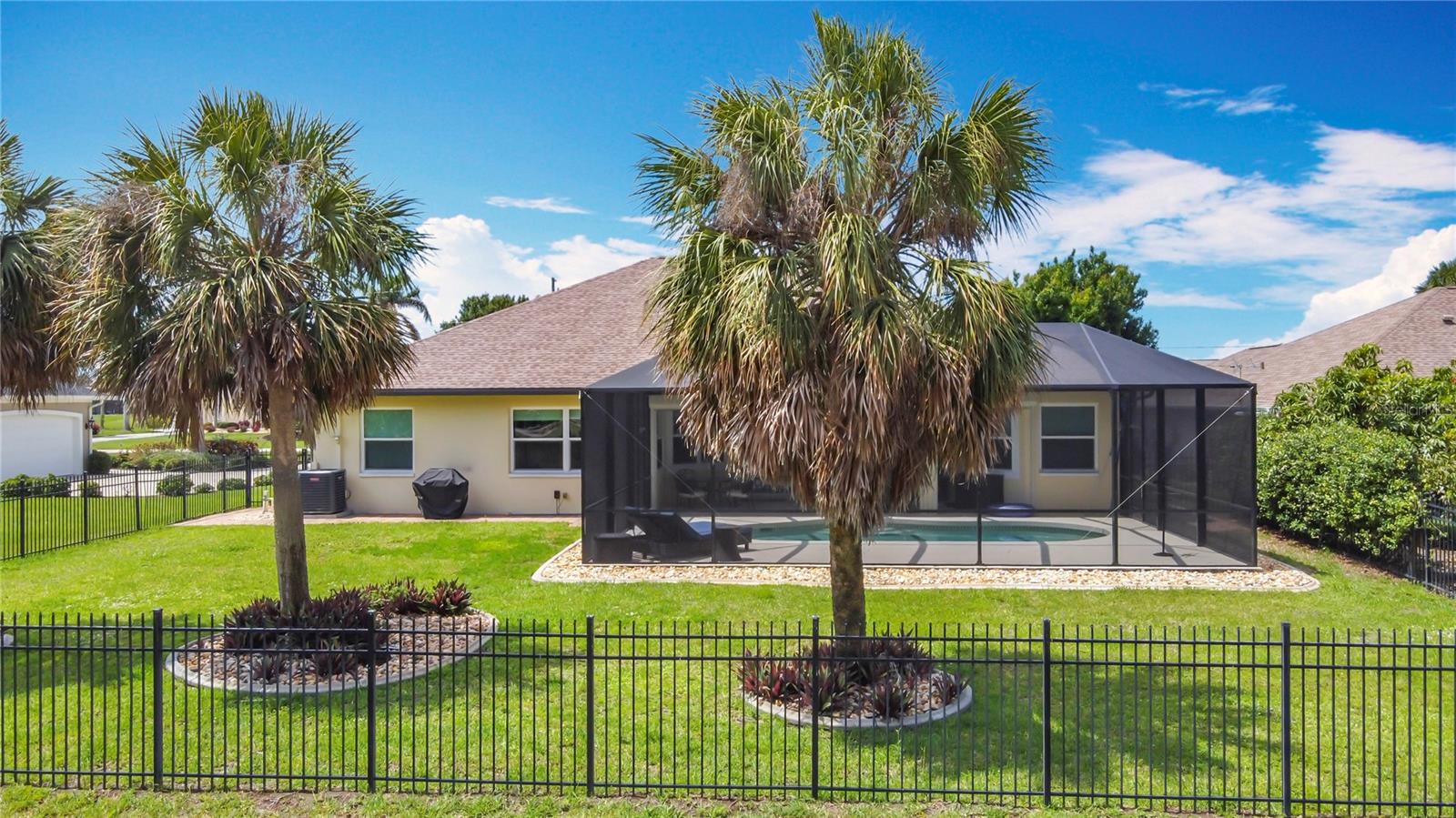 613 Boundary Boulevard